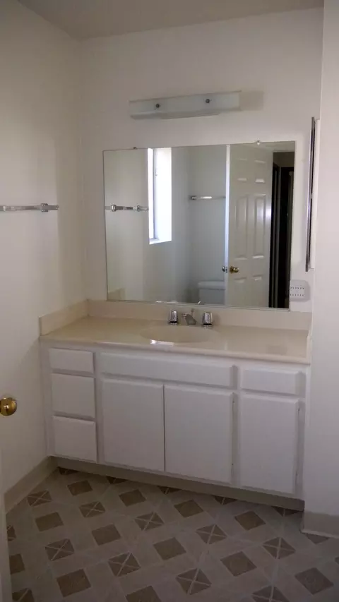 6070 Berkeley Rd, Goleta, CA 93117 photo 2