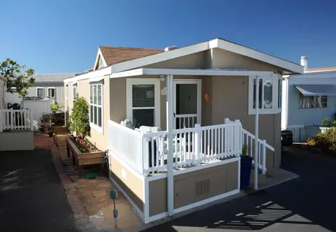 349 Ash Ave #31, Carpinteria, CA 93013 photo 1