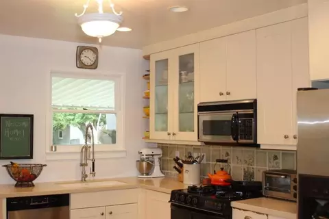 1336 Vallecito Pl, Carpinteria, CA 93013 photo 8
