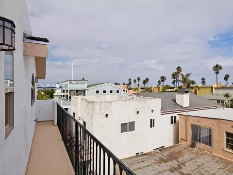 3224 Ocean Dr, Oxnard, CA 93035 photo 27