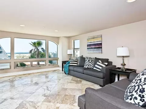 3224 Ocean Dr, Oxnard, CA 93035 photo 5