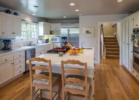 6609 Arozena Ln, Carpinteria, CA 93013 photo 5
