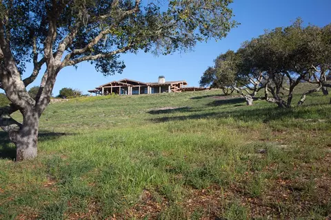 2796 Flora Rd, Lompoc, CA 93436 photo 2