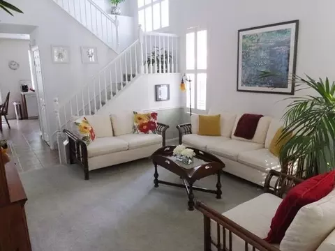 492 Cool Brook Ln, Goleta, CA 93117 photo 2