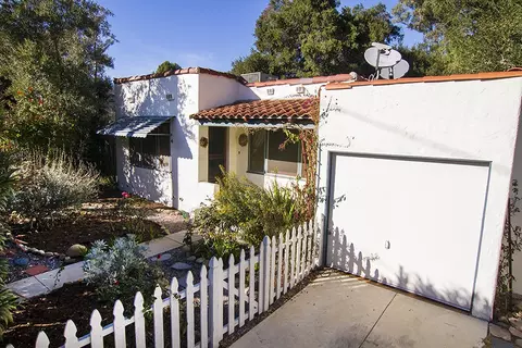 216 Eucalyptus St, Ojai, CA 93023 photo 1