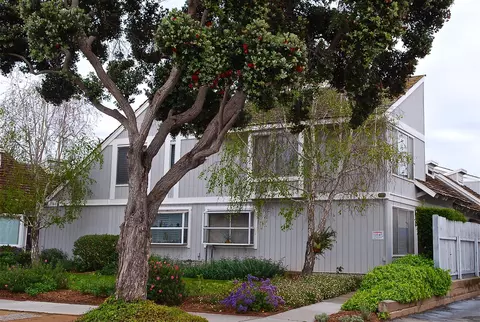 130 Ash Ave #17, Carpinteria, CA 93013 photo 2