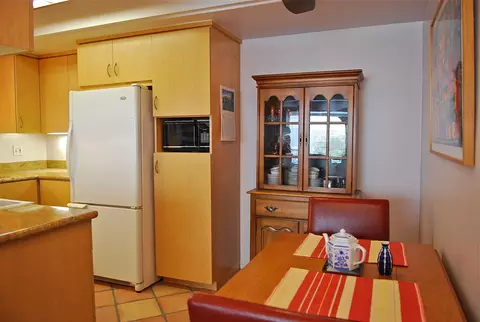 130 Ash Ave #17, Carpinteria, CA 93013 photo 3