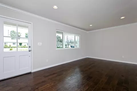 1009 Ayers Ave, Ojai, CA 93023 photo 2