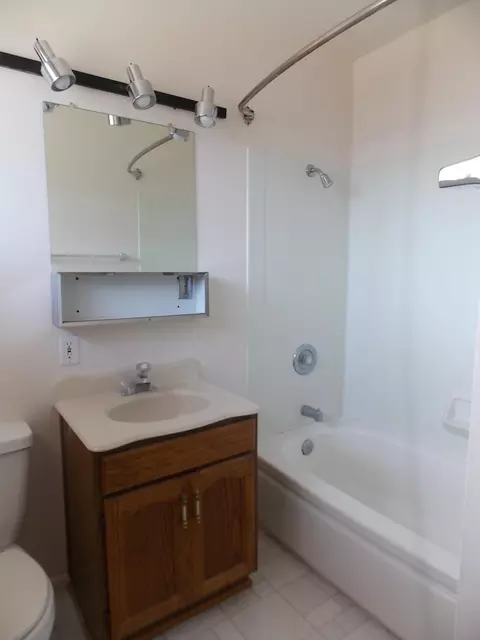 420 S B St, Lompoc, CA 93436 photo 9