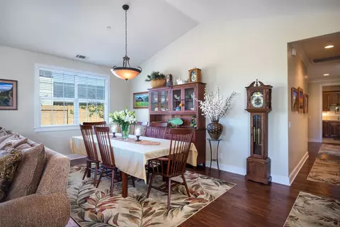 4917 El Carro Ln, Carpinteria, CA 93013 photo 4