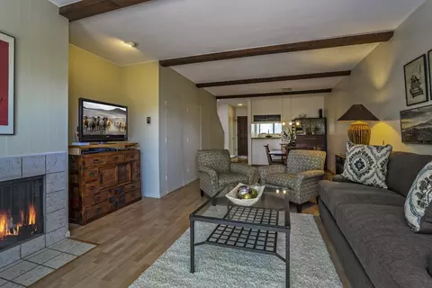 5446 8th St #6, Carpinteria, CA 93013 photo 2