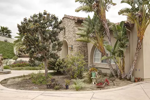 680 Fairway Dr, Camarillo, CA 93010 photo 1