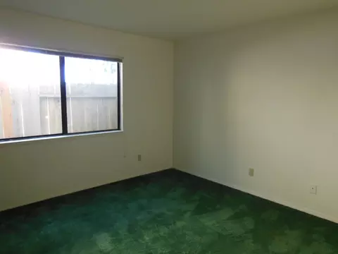 528 N U St, Lompoc, CA 93436 photo 4