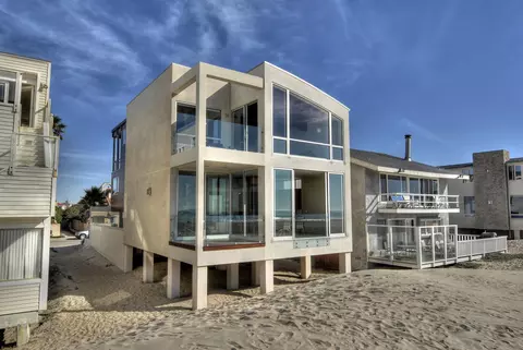 1013 Mandalay Beach Rd, Oxnard, CA 93035 photo 1
