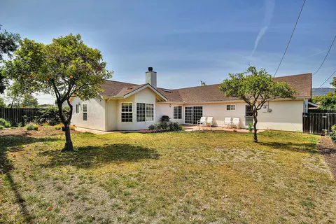 5759 Berkeley Rd, Goleta, CA 93117 photo 15