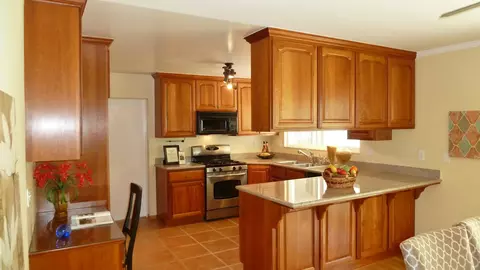 646 Cambridge Dr, Goleta, CA 93111 photo 4