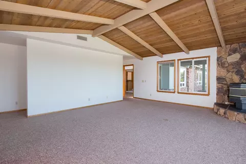688 Saint Andrews Way, Lompoc, CA 93436 photo 13