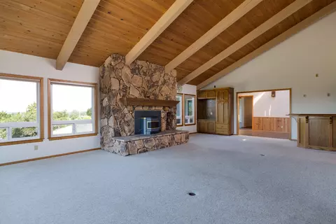 688 Saint Andrews Way, Lompoc, CA 93436 photo 5