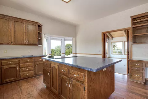 688 Saint Andrews Way, Lompoc, CA 93436 photo 9