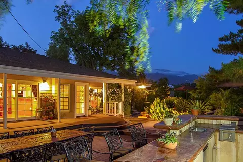 370 Gridley Rd, Ojai, CA 93023 photo 2