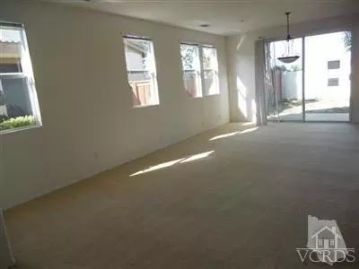 3833 Shelley Pl, Oxnard, CA 93033 photo 4