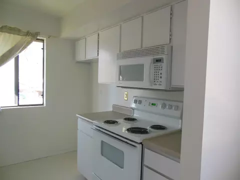 1676 Maple Ave #16, Solvang, CA 93463 photo 4