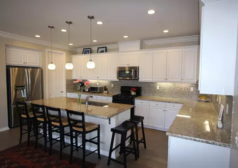 3247 London Ln, Oxnard, CA 93036 photo 4