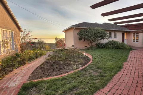 7373 Shepard Mesa Rd, Carpinteria, CA 93013 photo 3