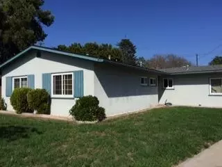 1402 Linhere St, Carpinteria, CA 93013 photo 1