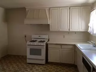 1402 Linhere St, Carpinteria, CA 93013 photo 5