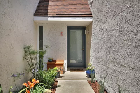 5092 Rhoads Ave #E, Santa Barbara, CA 93111 photo 1