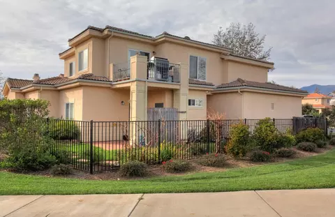 80 Sommer Ln, Goleta, CA 93117 photo 3