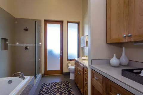 352 E Mountain Dr, Santa Barbara, CA 93108 photo 12