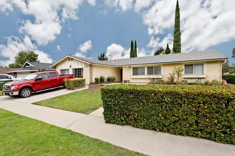 11291 Oakcrest Ave, Ojai, CA 93023 photo 1