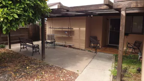 209 N M St, Lompoc, CA 93436 photo 2