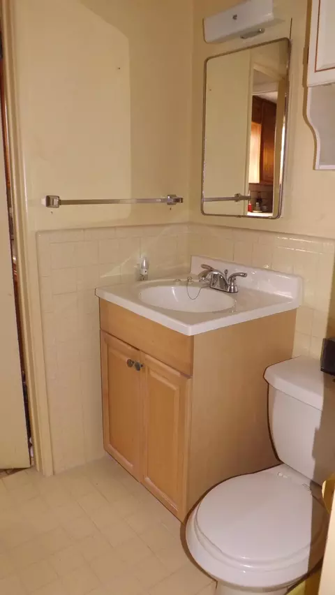 209 N M St, Lompoc, CA 93436 photo 10