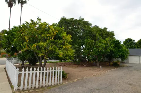 1505 Casitas Pass Rd, Carpinteria, CA 93013 photo 2