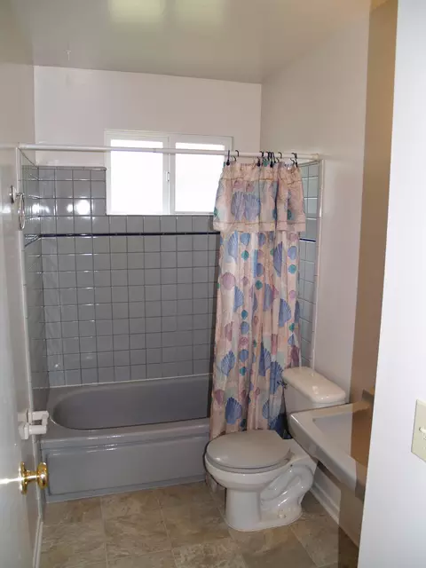 5437 Shemara St, Carpinteria, CA 93013 photo 6