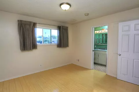 1553 Kathy St, Carpinteria, CA 93013 photo 5