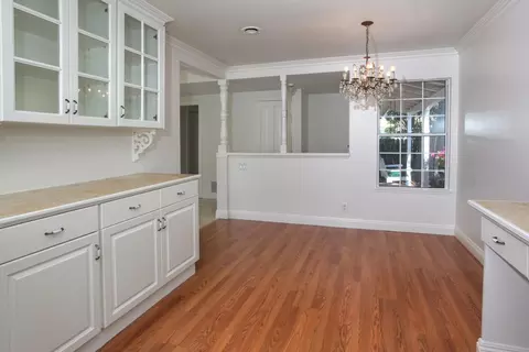 4662 Eleanor Dr, Carpinteria, CA 93013 photo 3
