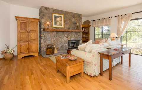732 Hillside Dr, Solvang, CA 93463 photo 3