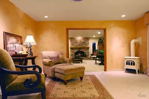 1021 W Lime Ave, Lompoc, CA 93436 photo 11