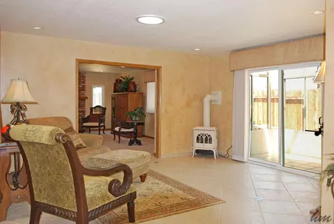 1021 W Lime Ave, Lompoc, CA 93436 photo 10