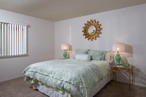 178 Serafin St, Carpinteria, CA 93013 photo 5