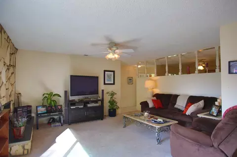 5259 Rhoads Ave, Santa Barbara, CA 93111 photo 2