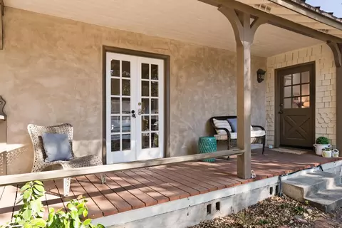 310 E Aliso St, Ojai, CA 93023 photo 2