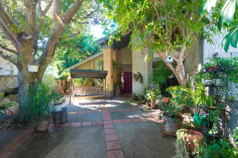 5407 Cameo Rd, Carpinteria, CA 93013 photo 2