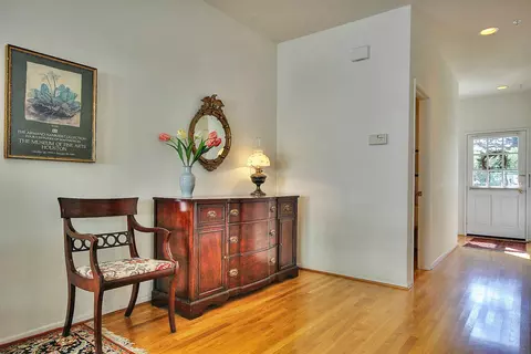 4521 Carpinteria Ave #E, Carpinteria, CA 93013 photo 2