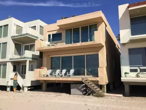791 Mandalay Beach Rd, Oxnard, CA 93035 photo 1