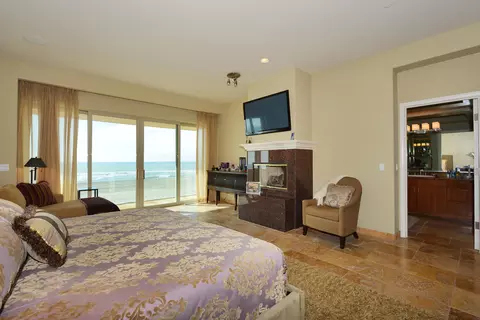 791 Mandalay Beach Rd, Oxnard, CA 93035 photo 20